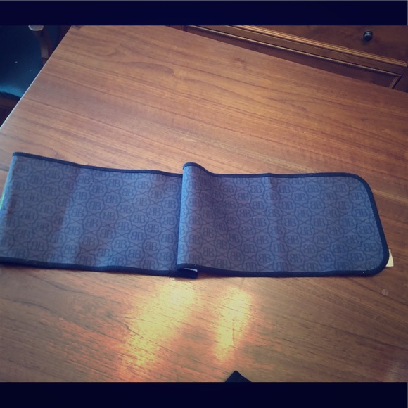 Belly Bandit Other - Belly Bandit belly wrap support postpartum support Belly Bandit Other - Belly Bandit belly wrap support postpartum support